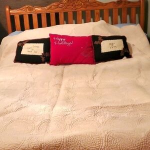 Marshall Fields Reversible 86"×86" Cream BedSpread Comforter Quilt